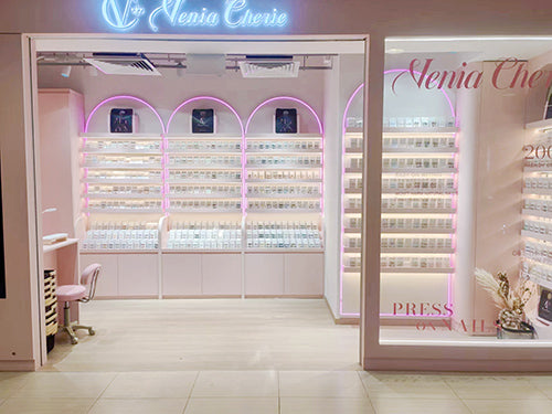 VENIACHERIE Press On Nails (Hougang)