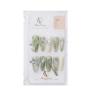 Light Green Press On Nails