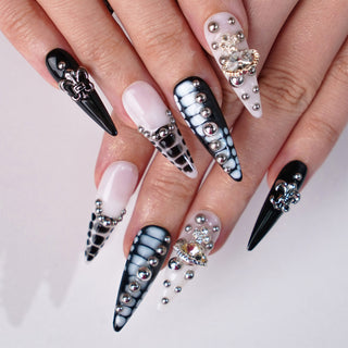 Fierce Crocodile Press-on Nails