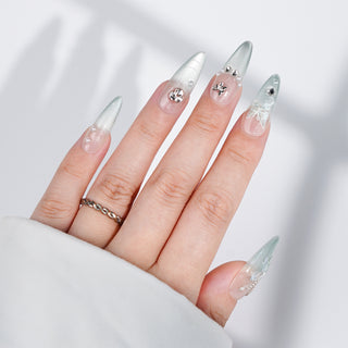 Silver Dream Press On Nails